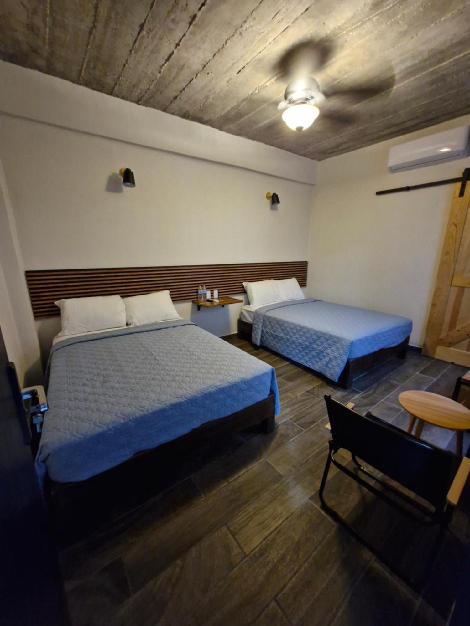 Inbed Hotel 图斯特拉古铁雷斯 外观 照片