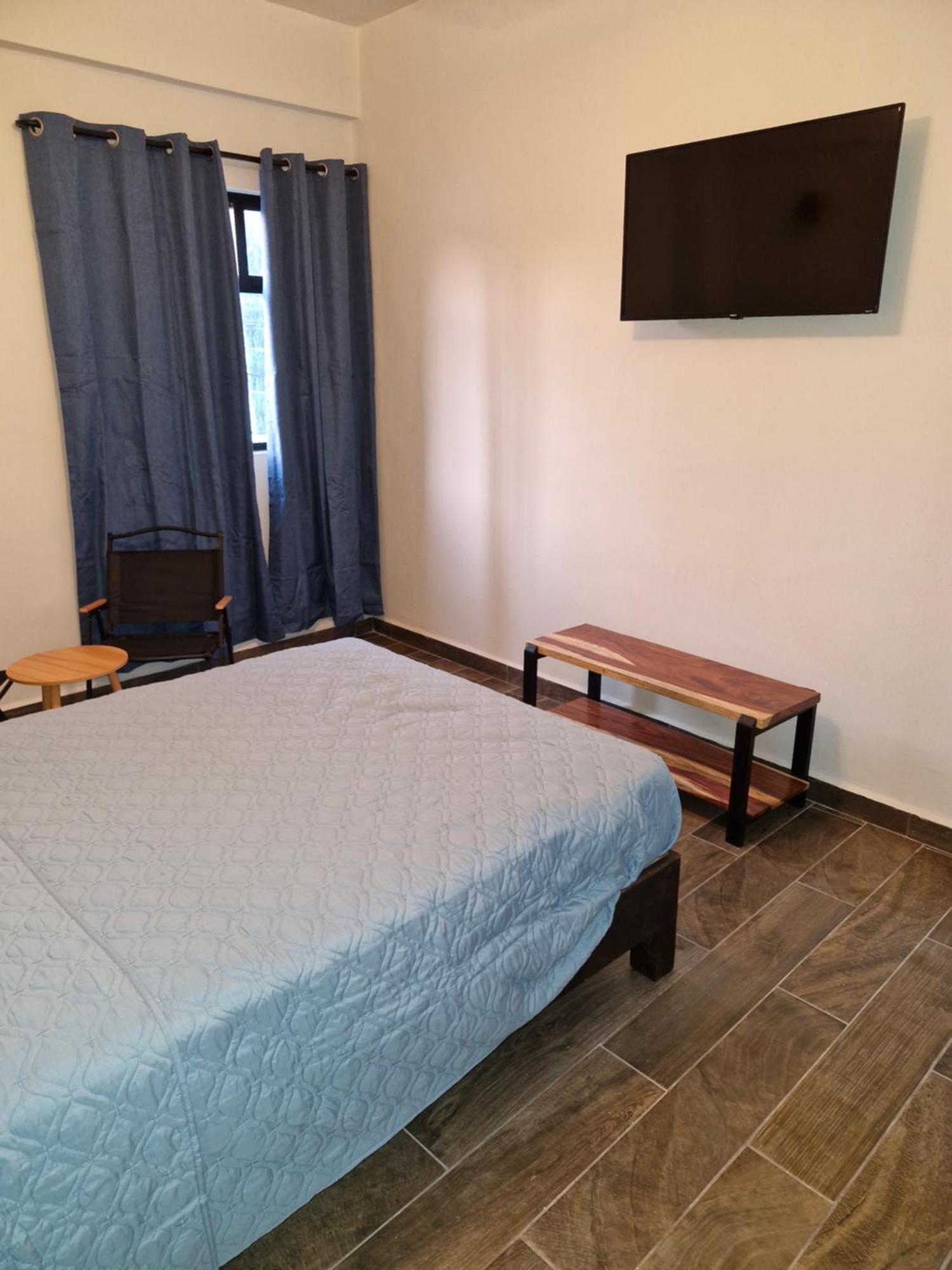 Inbed Hotel 图斯特拉古铁雷斯 外观 照片